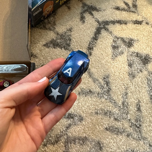 Marvel Avengers Hot Wheels Character Cars - Picture 12 of 13